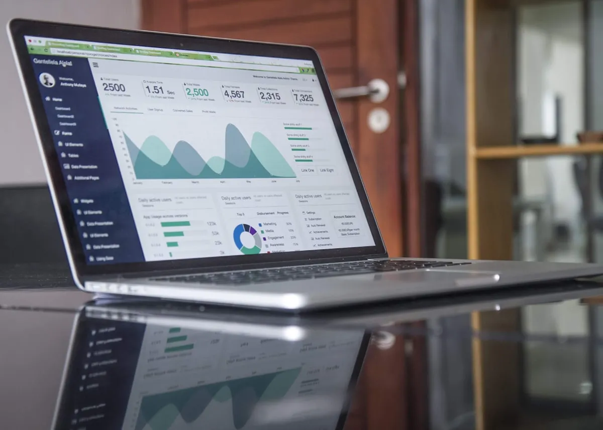 Como a IA Está Transformando Pequenas e Médias Empresas